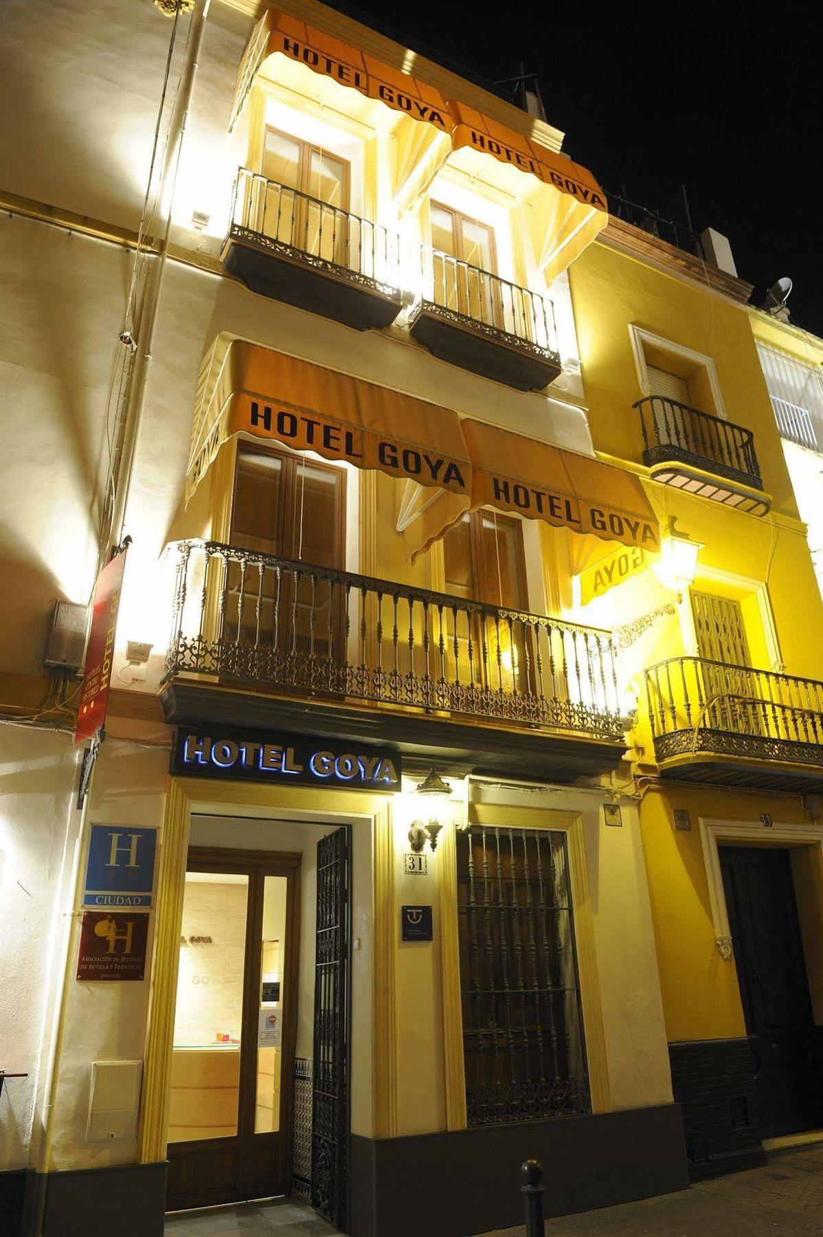 Hotel Goya Sevilha Exterior foto